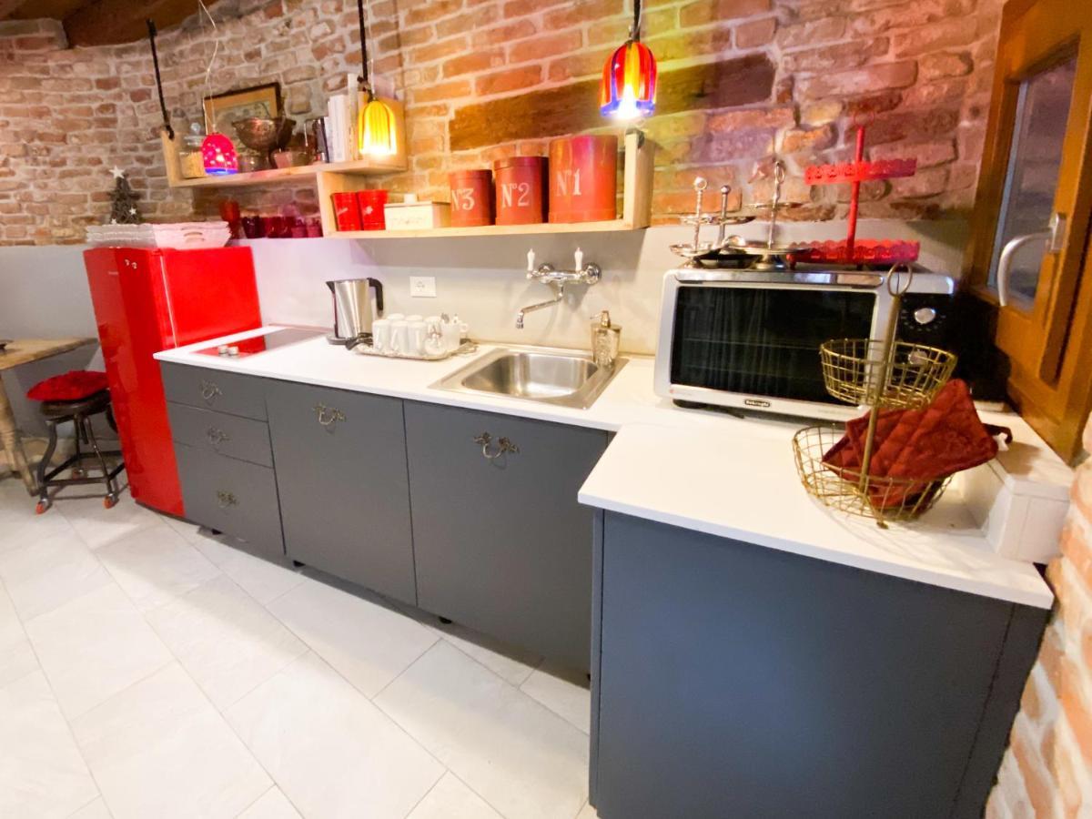 Rosso Charm Bed and breakfast Venecia